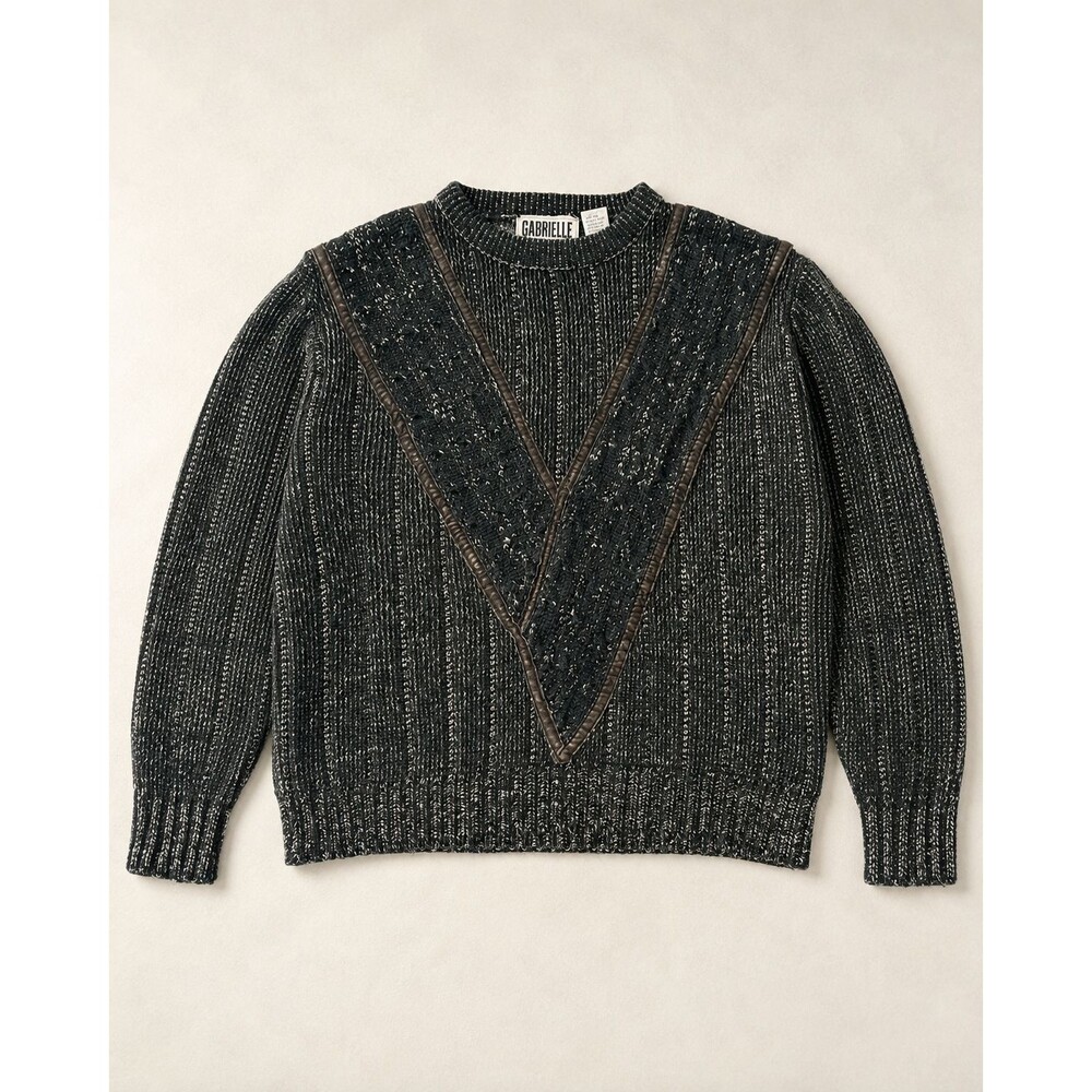 Vintage Gabrielle Mens M Black Gray Acrylic Leather Trim V Detail Sweater